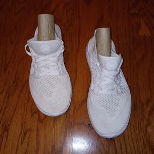 Women Nike fly knit free❤